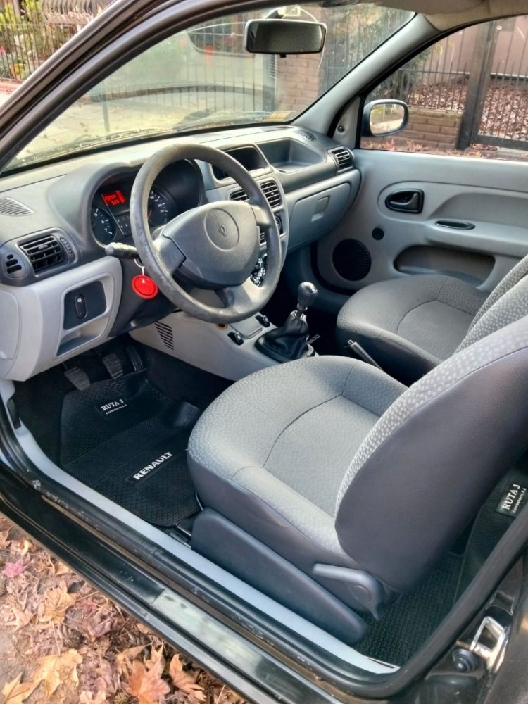 Renault Clio 3 puertas pack — foto 4